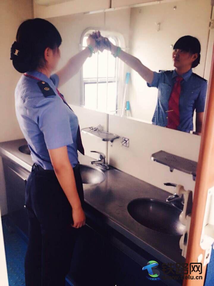 QQͼƬ20150612202825.jpg