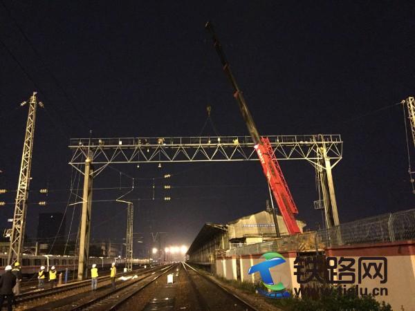 平湖南Ⅰ场灯桥横梁拆除施工改-马德福摄.jpg