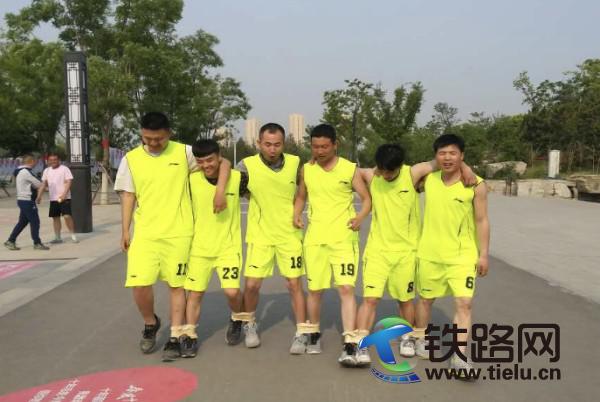 图为：六人七足游戏.jpg