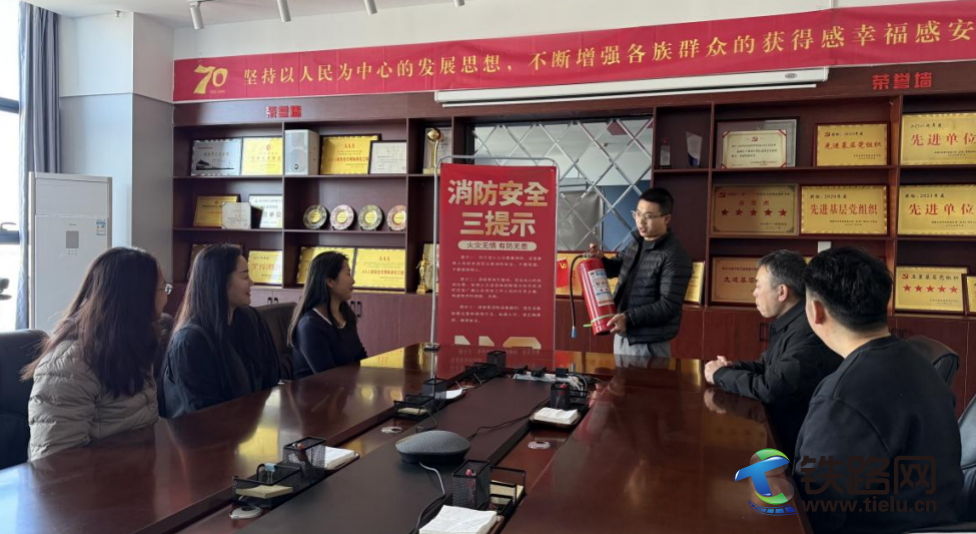 1763547760152395.png 截屏2025-11-19 18.22.24.png