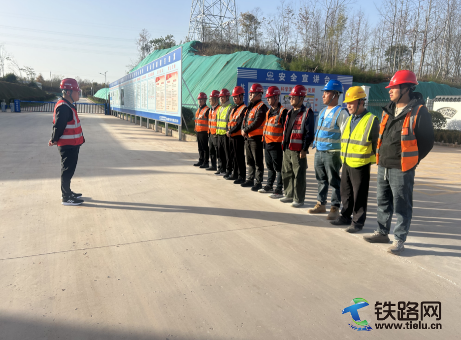 1764598229240917.png 截屏2025-12-01 22.10.16.png