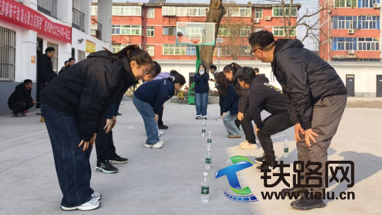 1767099525660657.png 通号北方分公司“以实干攻坚克难,用欢笑喜迎新年”元旦联欢活动-井永409.png