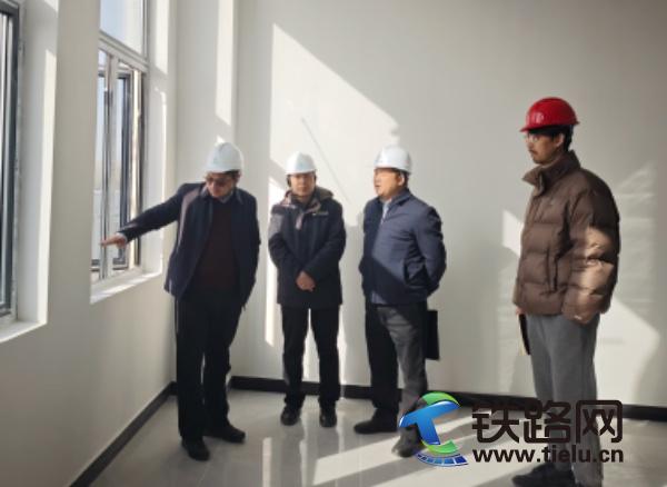 1771048581306404.jpg 了解施工建设情况.jpg