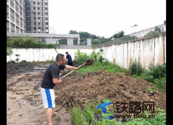 ƽ����ΰ�����·��