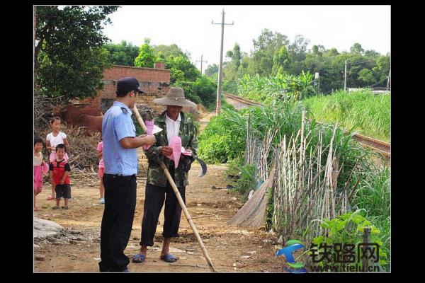  ����������������һ��ץѲ��һ��ץ����թ