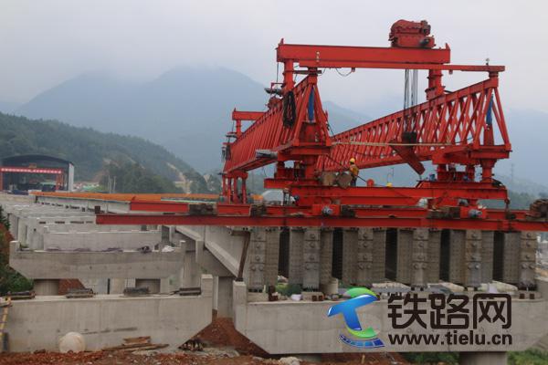 ����֮�����ĸ���A1�����ȳ�����