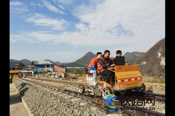 ��,�����߶�������̽�ˡ�����С�Ƴ���