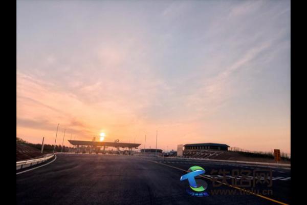 大漠变通途,乌玛高速青铜峡至中卫段建成通车