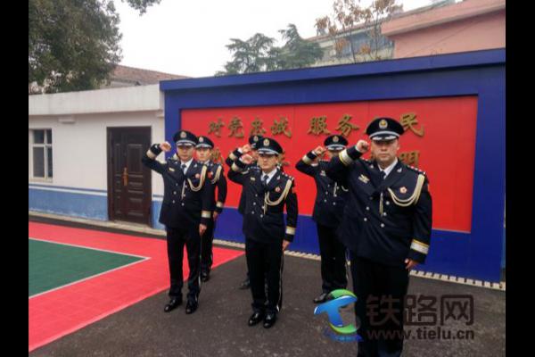 ���񾯲������������