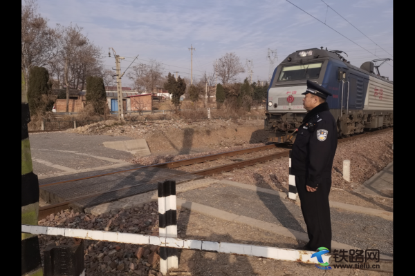 老警朱彬的“不老”初心