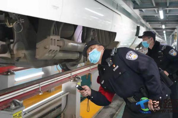 �����ܶ���ʹ�� �൨�ҳ�ů����