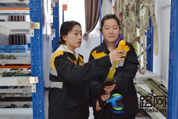 �ഺ���﷼�Ի�